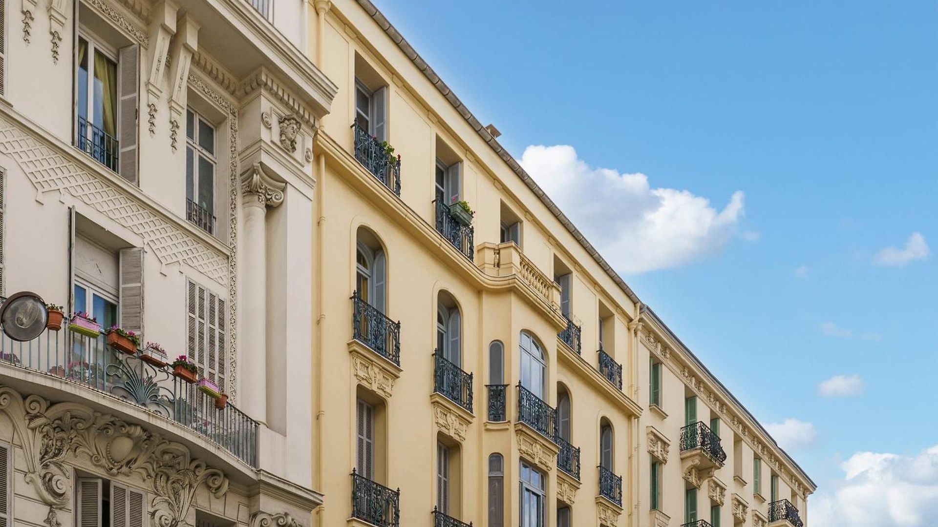 Renting - Foch - Luxury Bourgeois & Design At The Heart Of Appartement Nice