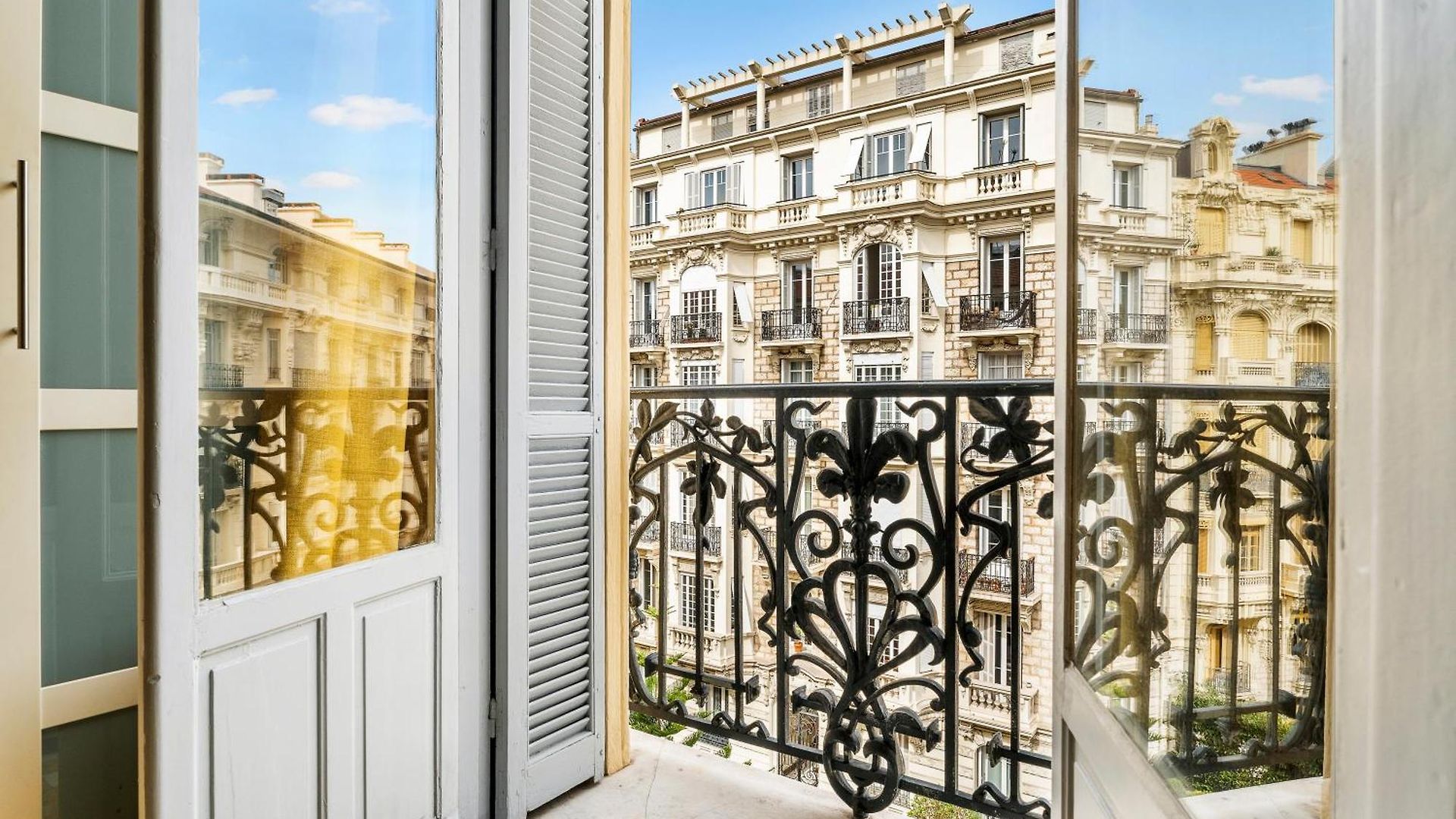 Renting - Foch - Luxury Bourgeois & Design At The Heart Of Appartement