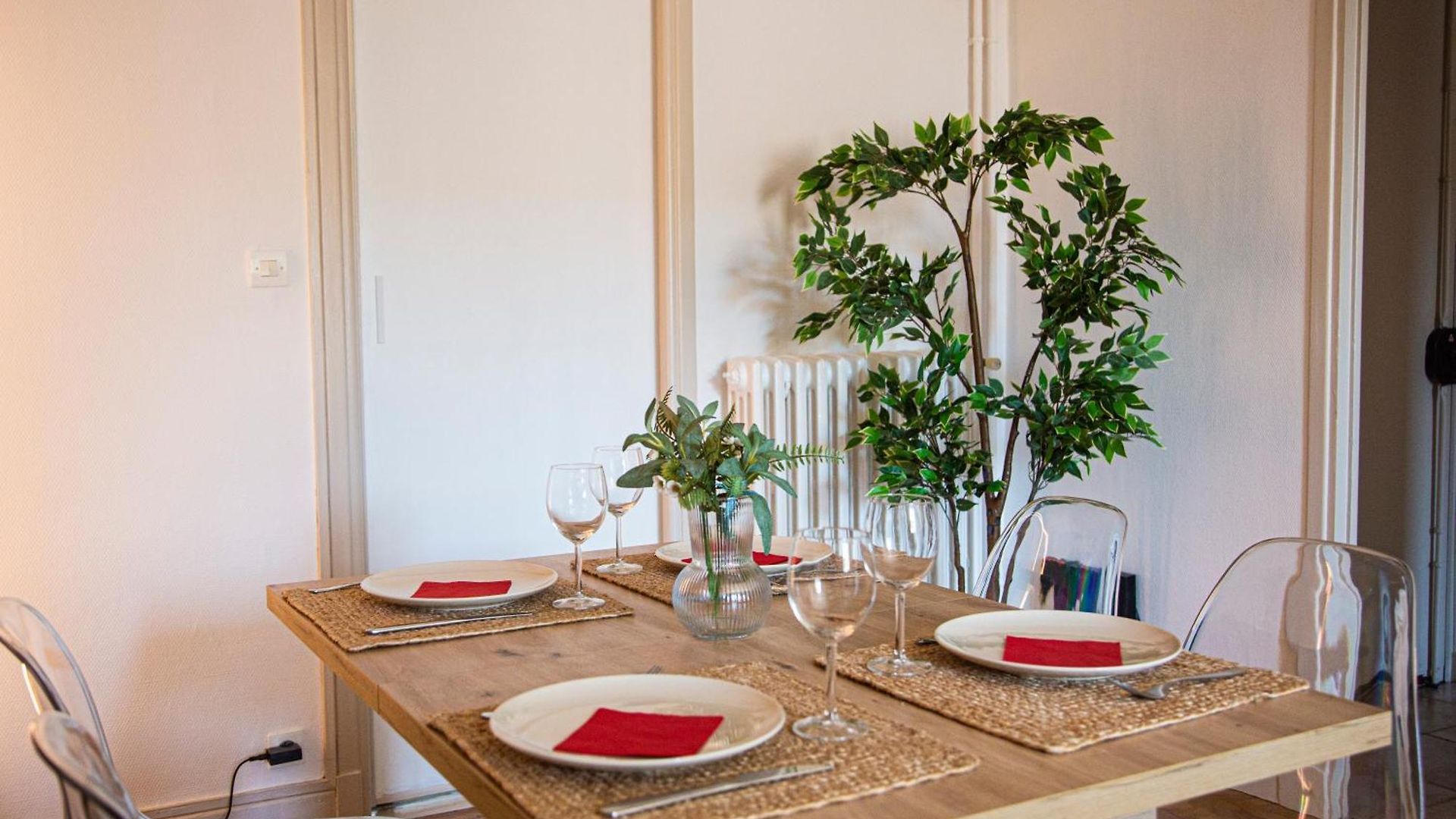 Appartement Grand T1 Proche Promenade Des