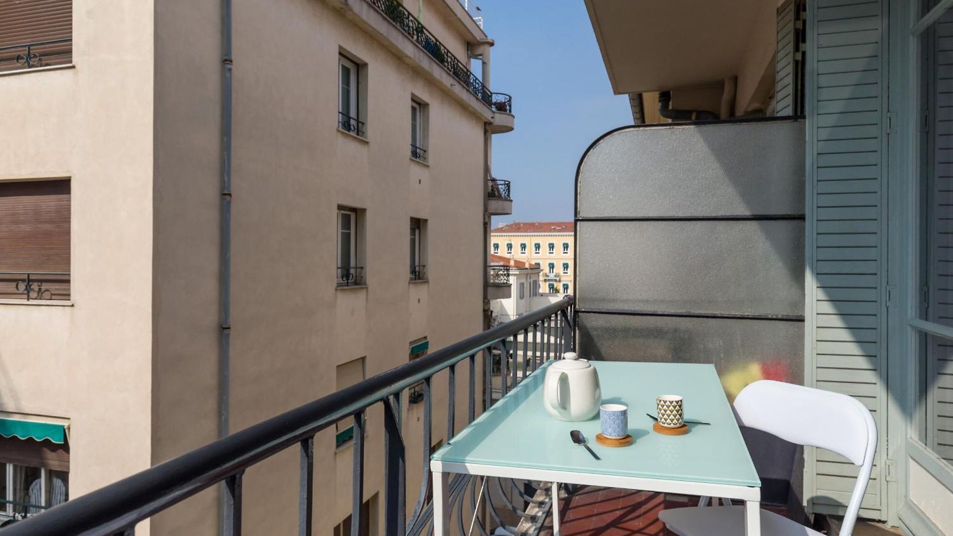 Ultra Large 2 Bdr Near Massena Square Nice