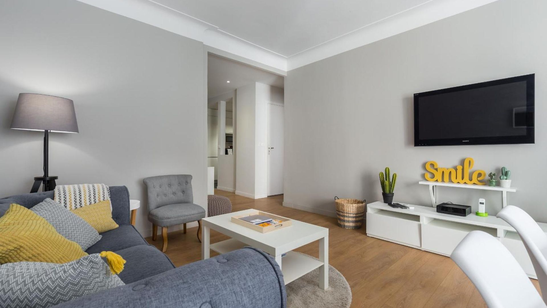 Ultra Large 2 Bdr Near Massena Square Nice