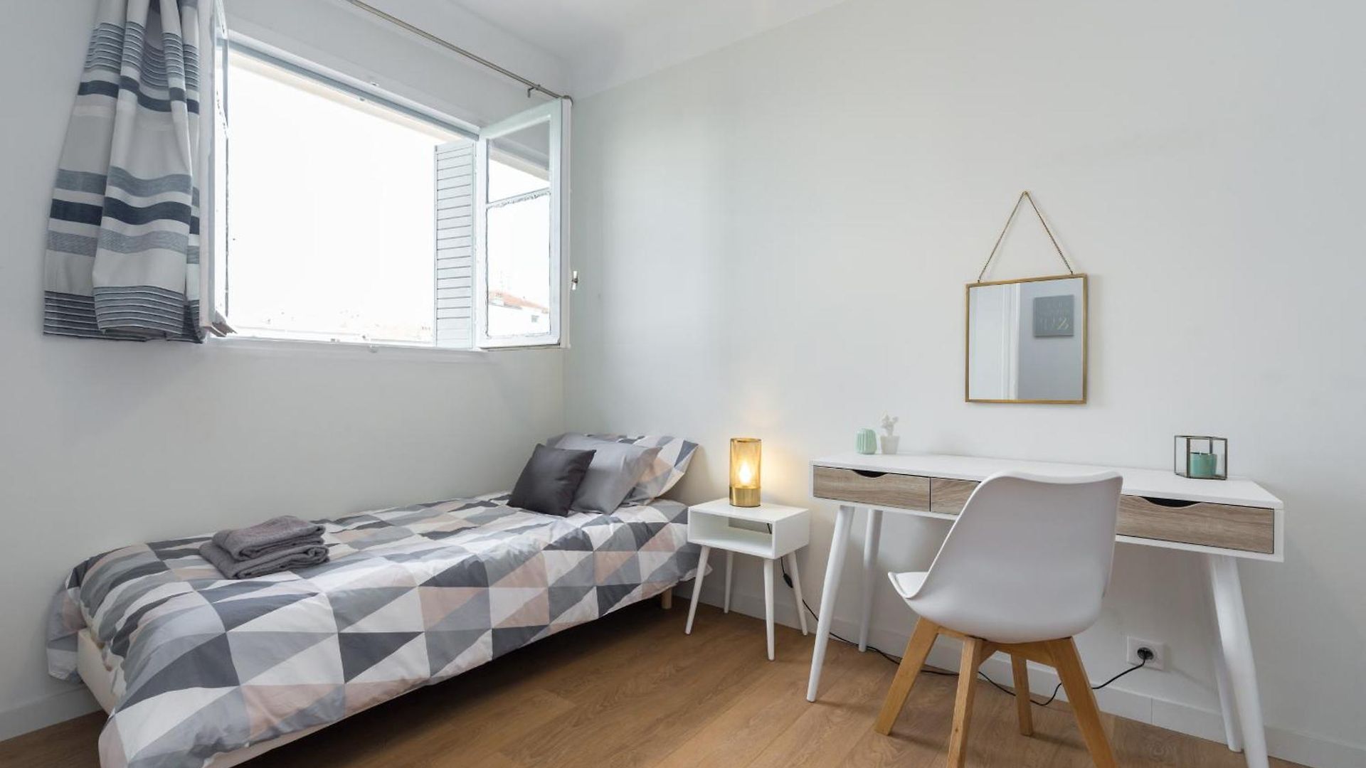 Appartement Ultra Large 2 Bdr Near Massena Square *