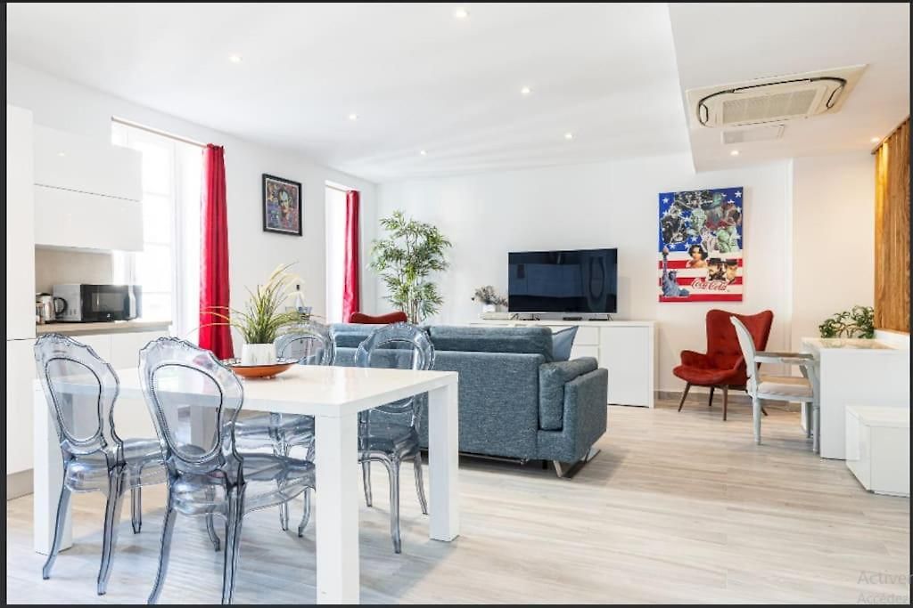 Loft Place Massena Avec Terrasse Apartment Nice
