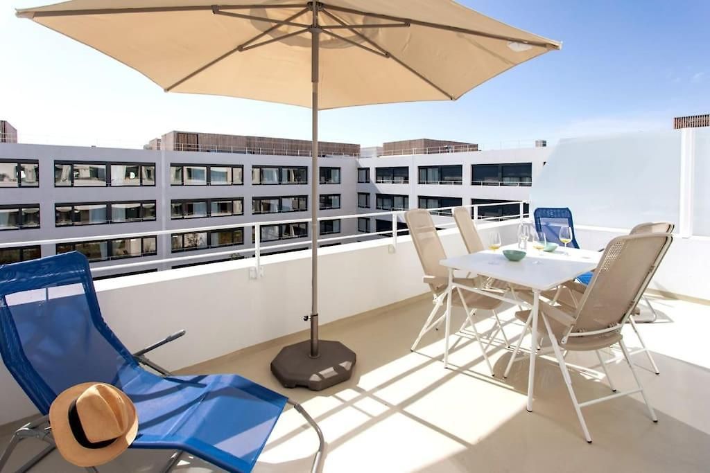 L17 Arenas 3 Balconies 5mins To The Sea Appartement *