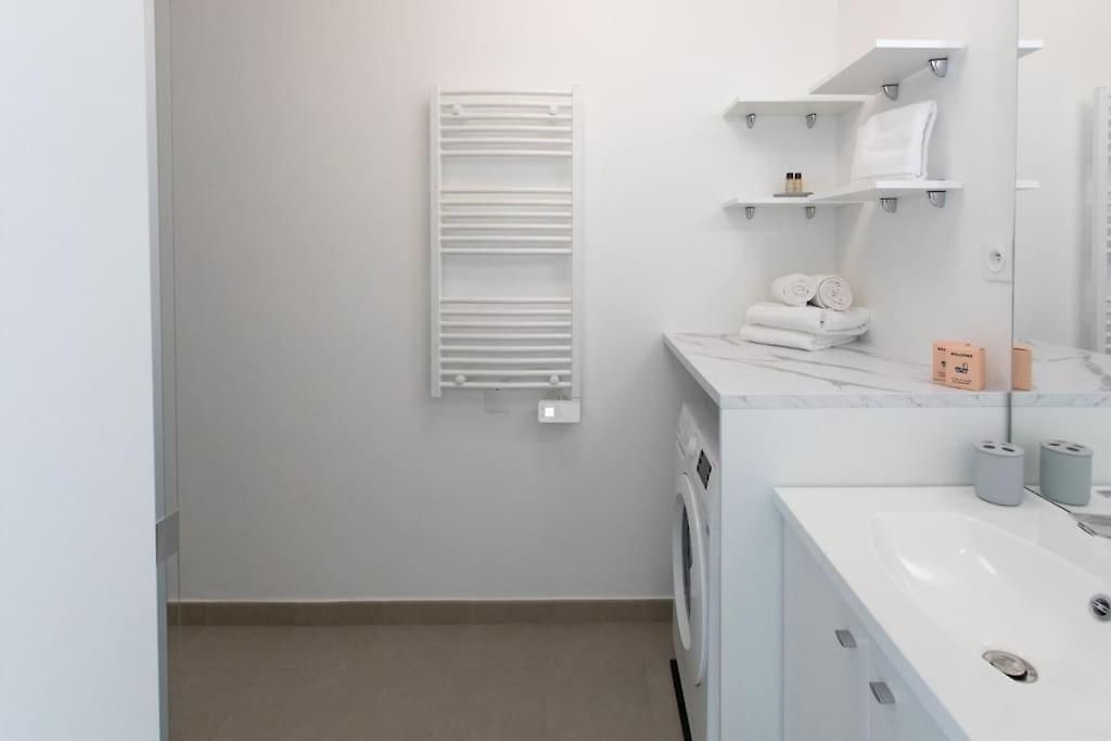 Appartement L17 Arenas 3 Balconies 5mins To The Sea