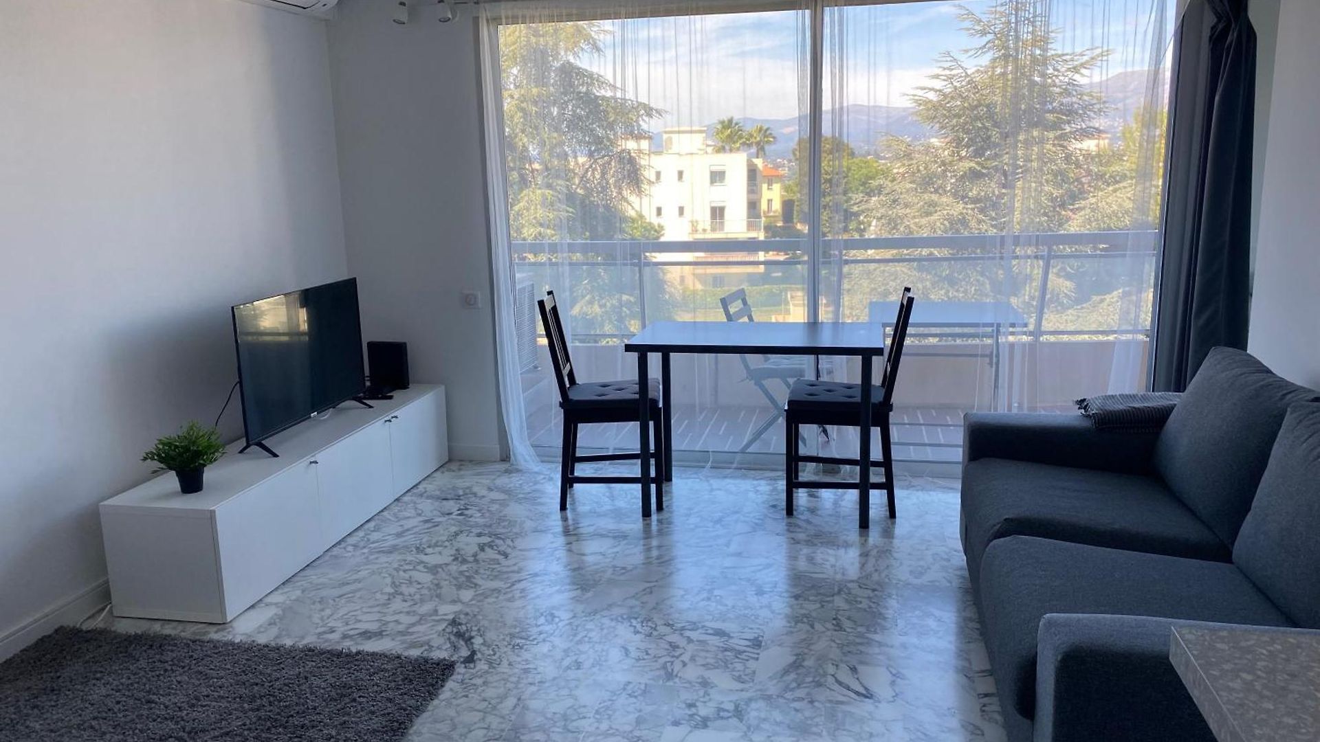 Belles Terres 2 Pieces Au Calme, Piscine, Terrasse Appartement Nice