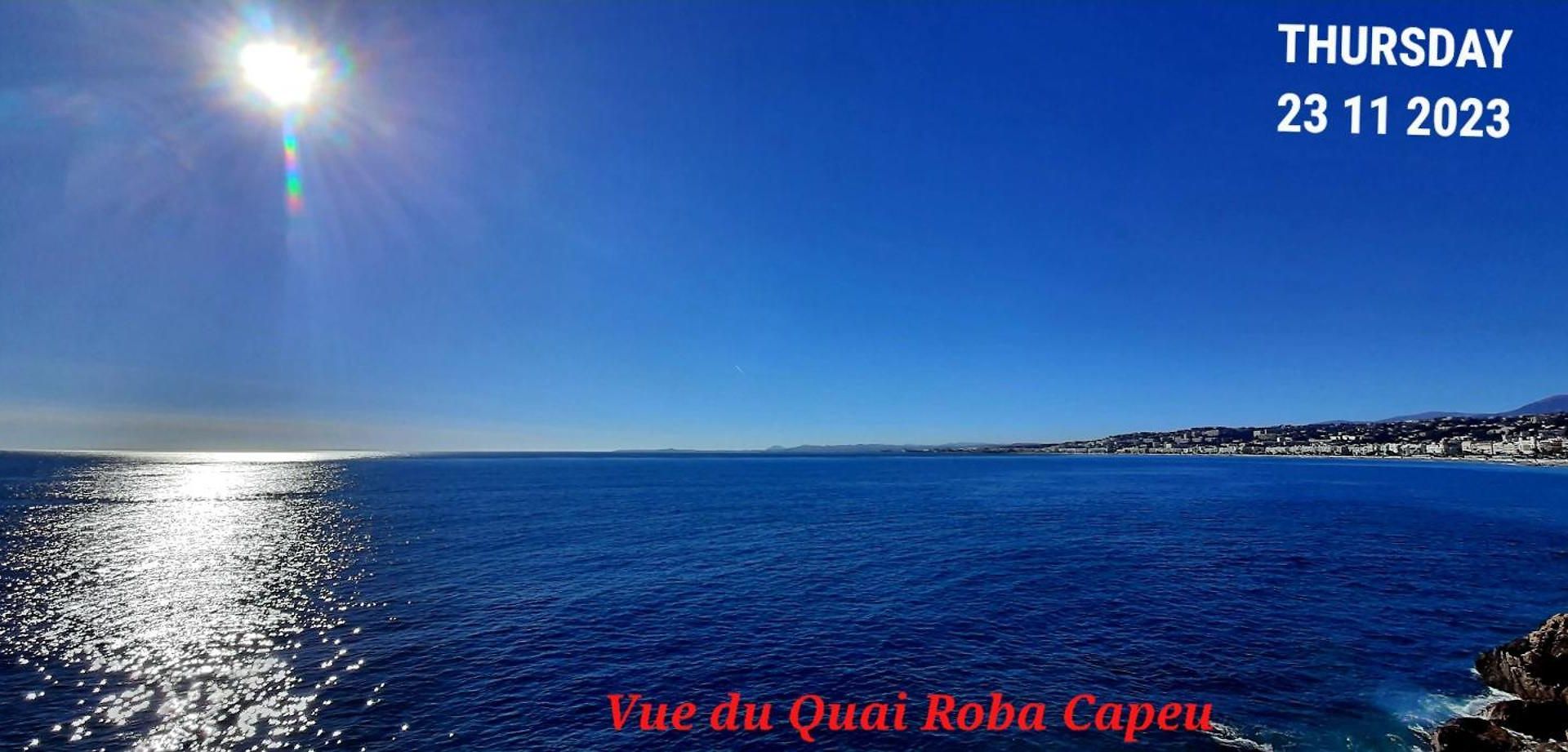 Apartment Bonaparte, Bienvenue Dans Le Quartier Du Port, Le Quartier De Avec Son Ambiance Estivale Qui Respire Les Vacances, Rafraichissement Garantie Pour Arrivee Toute En Douceur