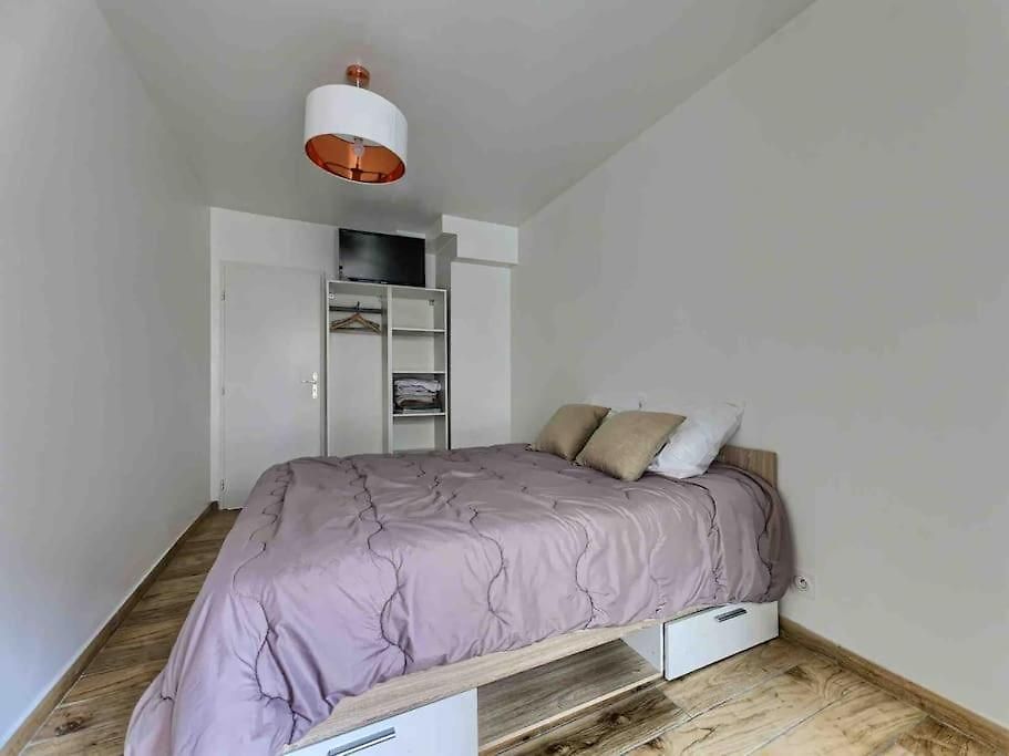Appartement 1 Min To Bedroom Flat With 2 Ac And Parking In Summer Nice