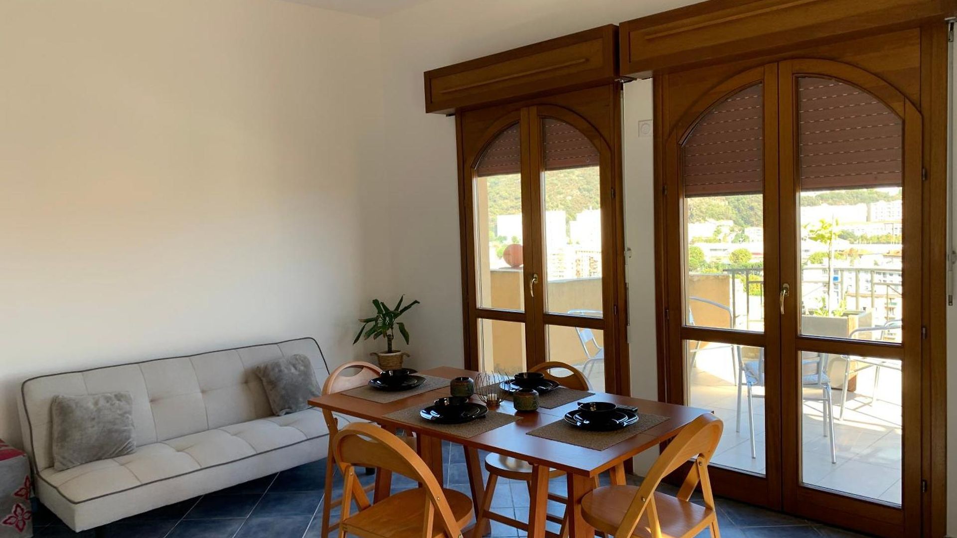Appartement Appartement-nice 01 Vue - Panoramique Wifi-parking- Climatisation