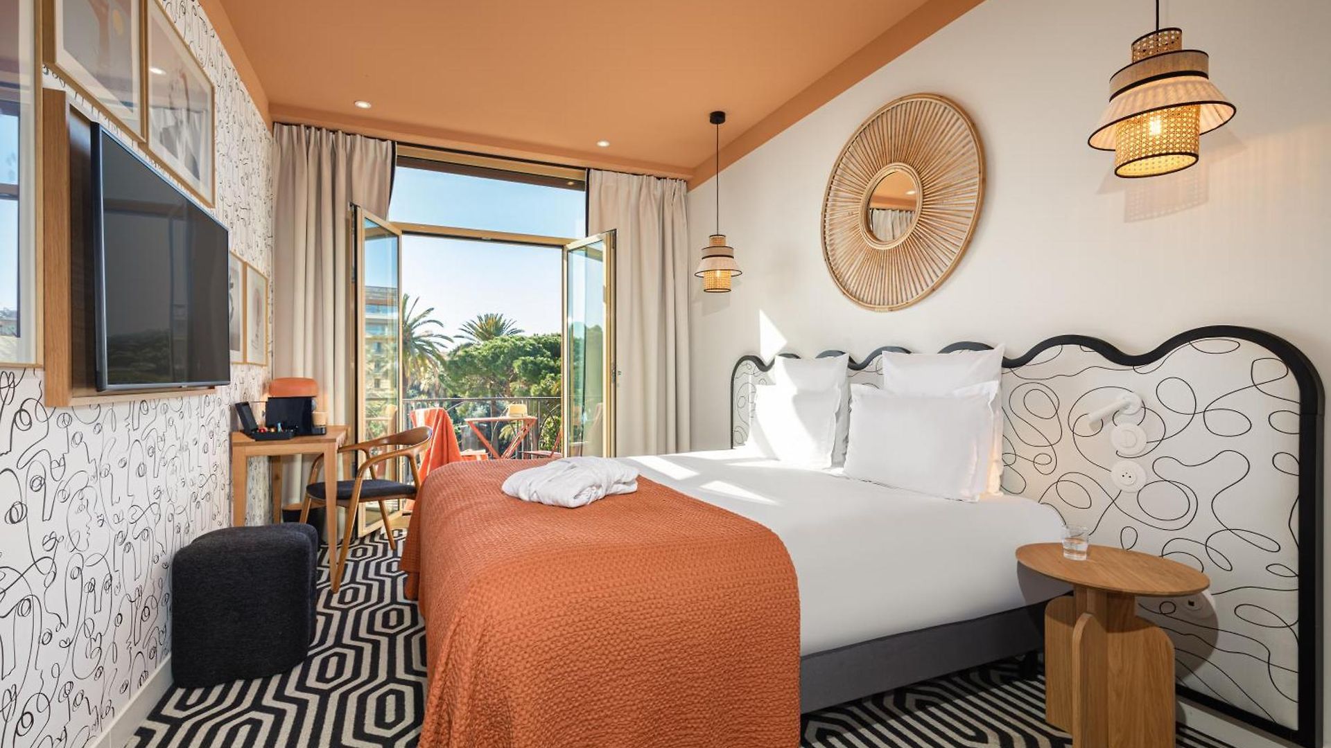 1er Hotel