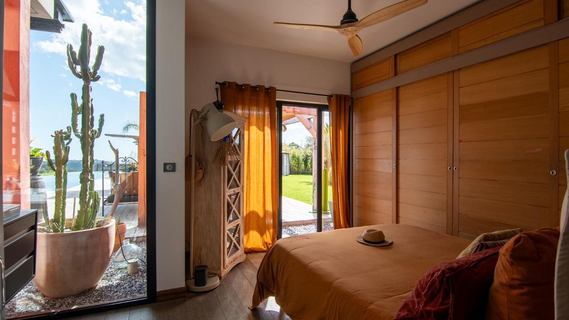 De Luxe Piscine Vue Villa Nice