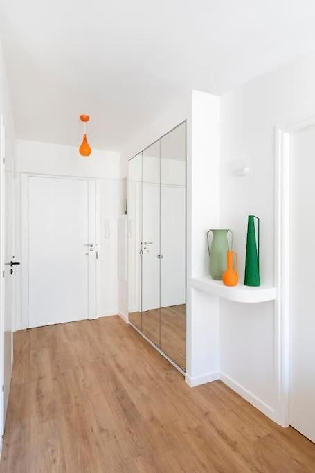1br Design Balcony Center Tram & 10mins Appartement *