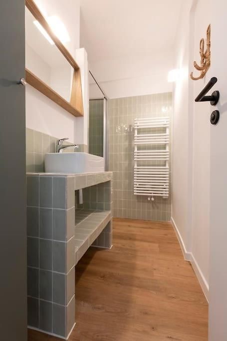 1br Design Balcony Center Tram & 10mins Appartement *