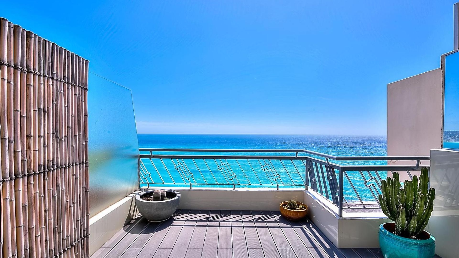 Appartement Le Florentina, Dernier étage Avec Terrasse, Vue Sur La Baie Des Anges