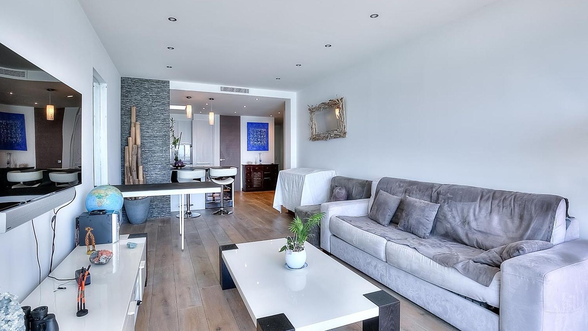 Appartement Le Florentina, Dernier étage Avec Terrasse, Vue Sur La Baie Des Anges