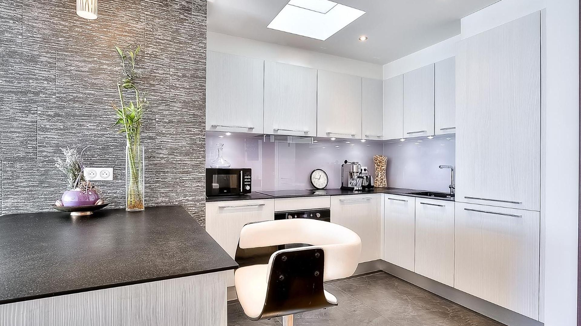 Appartement Le Florentina, Dernier étage Avec Terrasse, Vue Sur La Baie Des Anges *