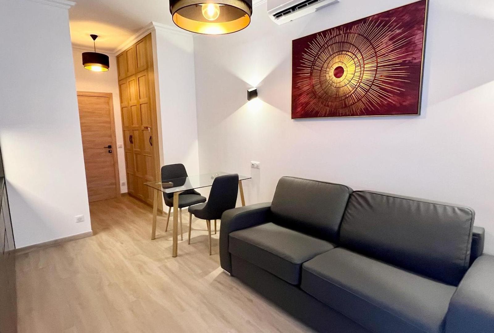 Beautifull Delille Flat