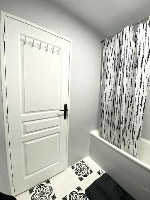 Appartement Charmante T3 Sur La Cote D'azur
