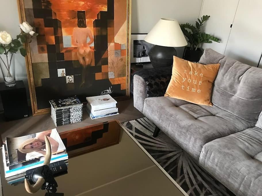 Stylish 4-star Cocoon With Terrace - Port Center Apartment *