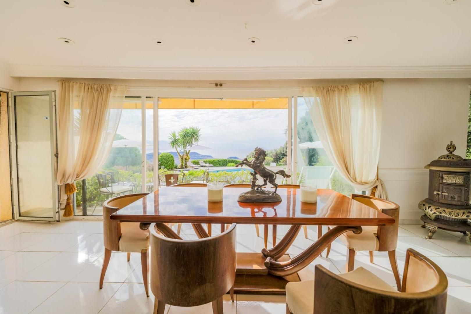 Lou Mas Soubran Vi2083 By Riviera Homes *