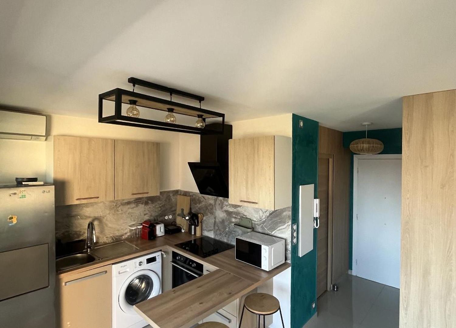 élégant Avec Accès à La Piscine Appartement