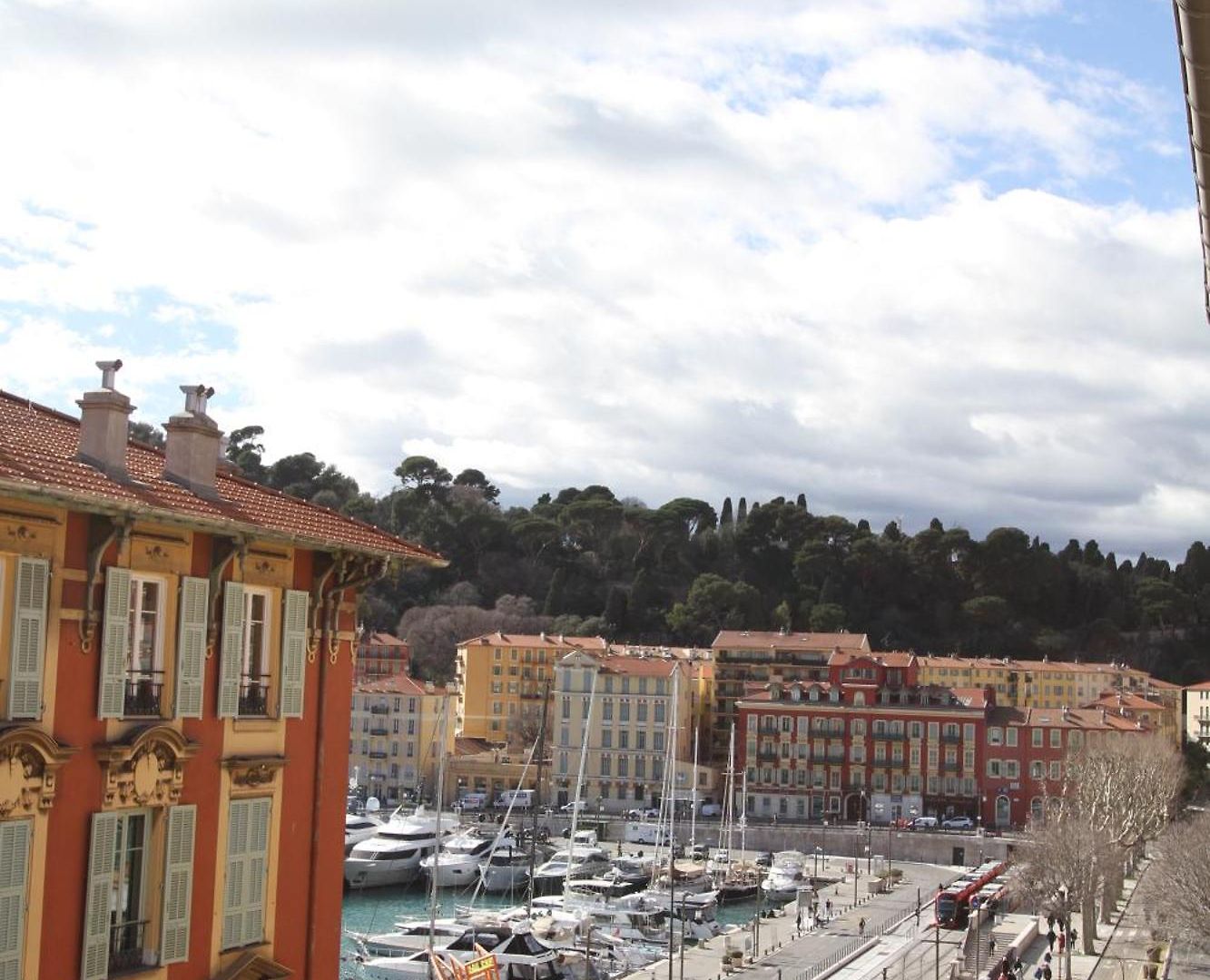 Le Port Nice