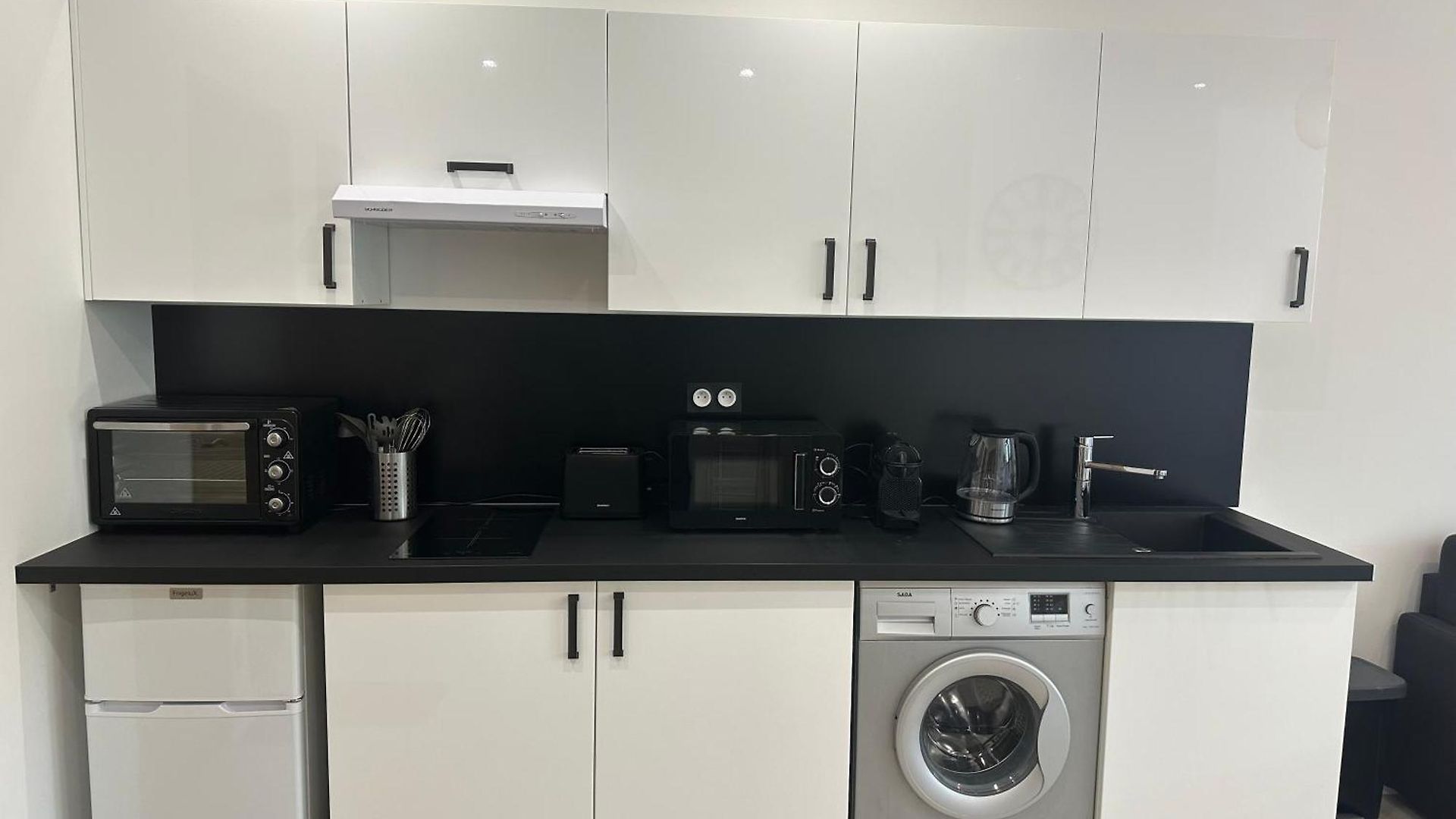 Grand Rénové Proche ! Appartement *