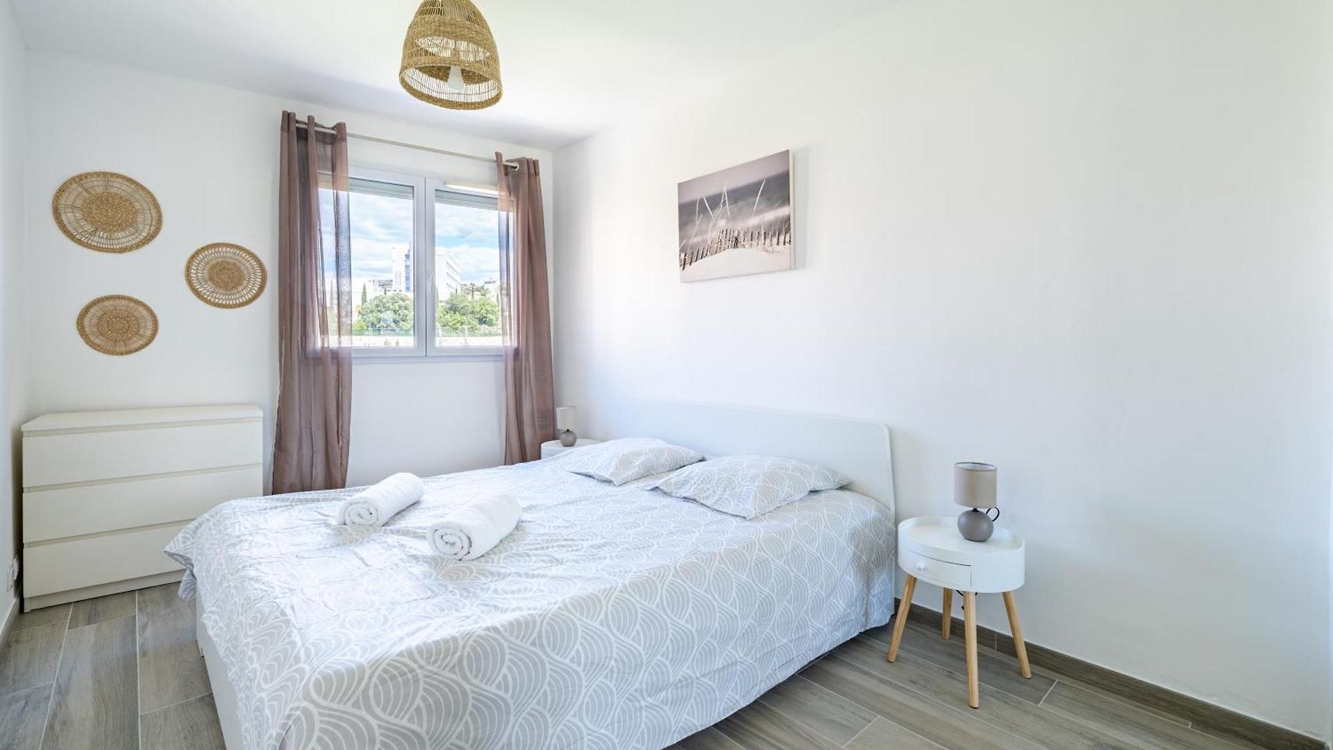 Confortable 2 Pièces 54 M2 Proche De La Appartement *
