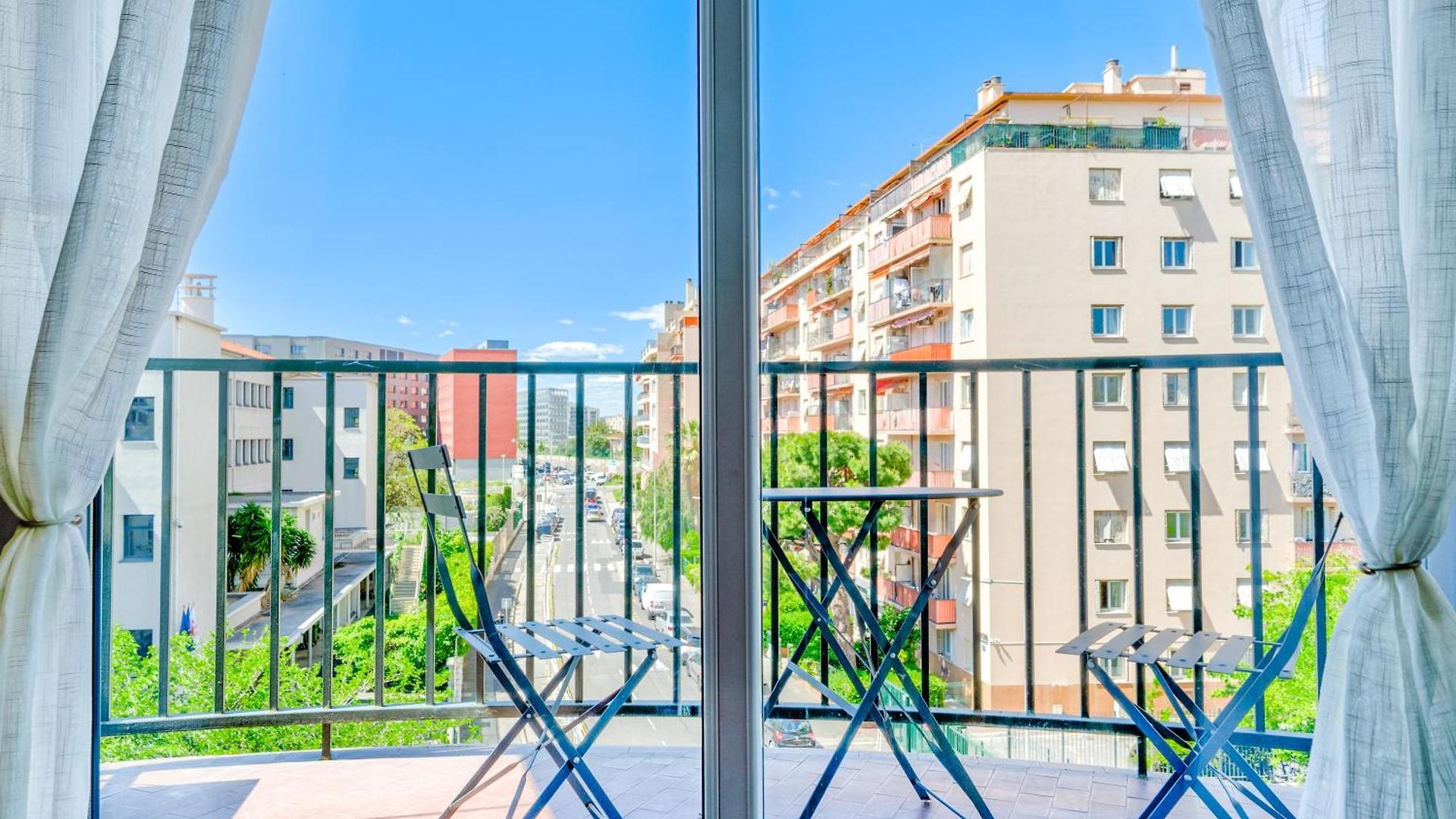Confortable 2 Pièces 54 M2 Proche De La * Nice
