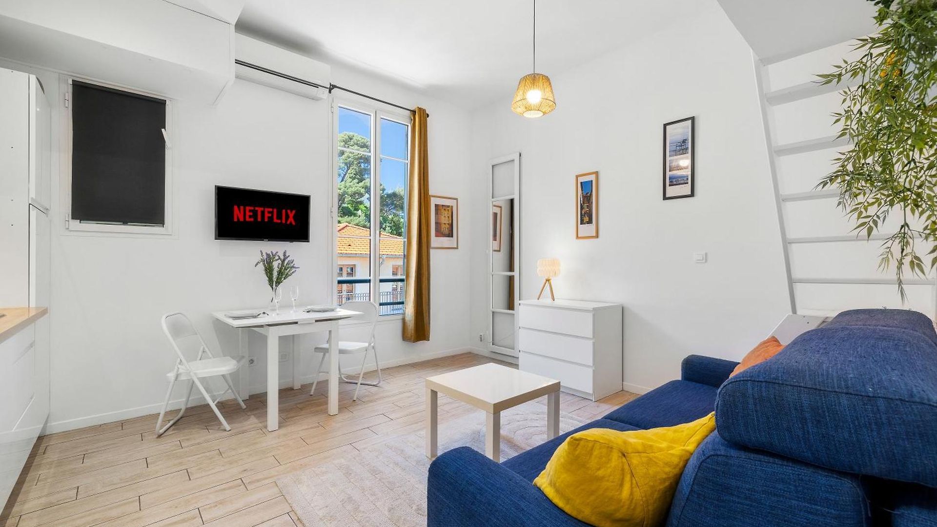 Renting - Gautier - Elegance Height Port & Castle Apartment *