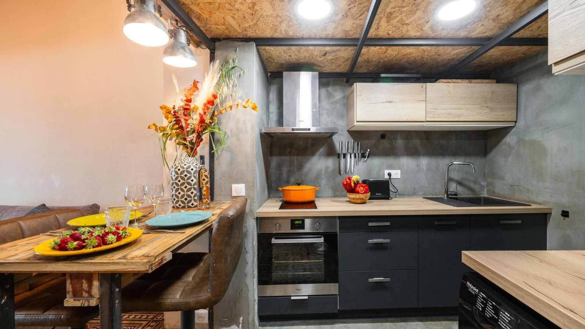 Le Loft - Un Voyage Urbain Au Coeur De La Appartement
