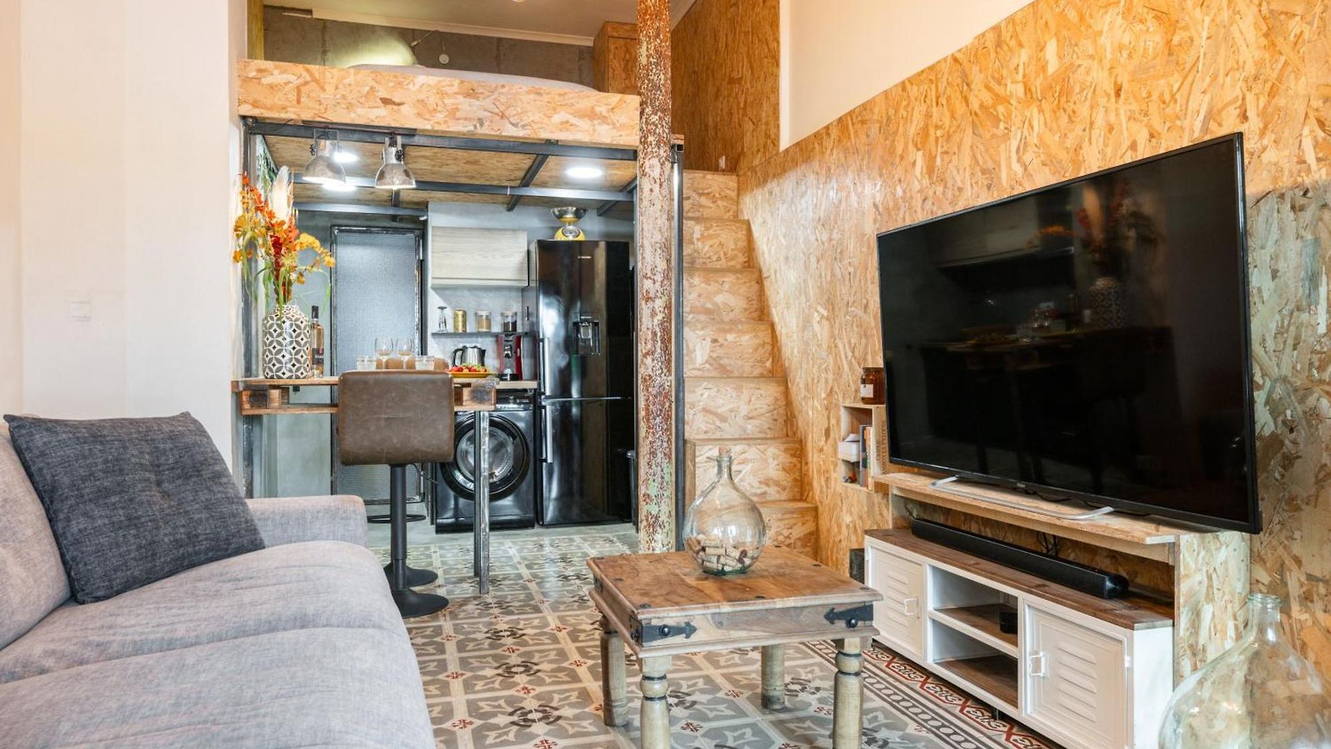 Le Loft - Un Voyage Urbain Au Coeur De La Nice