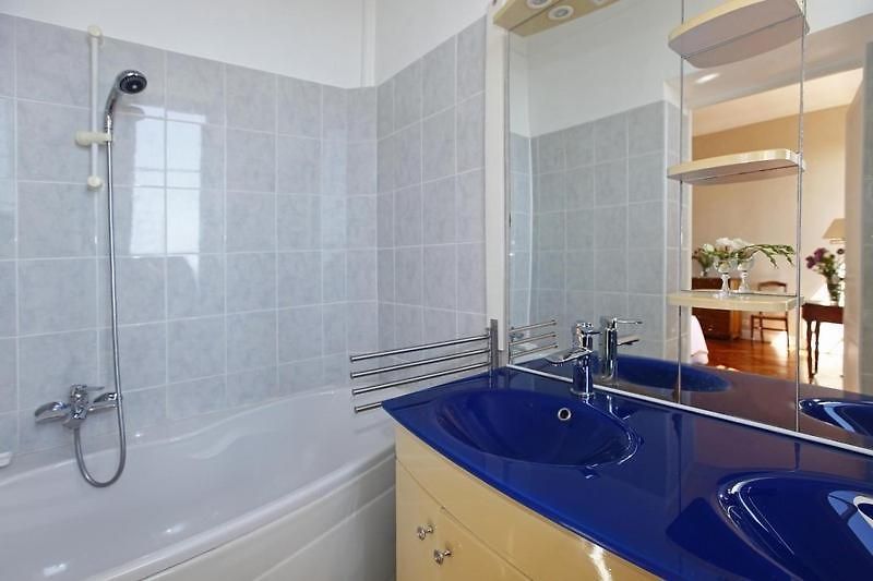 Appartement Palmeraie - Magnifique D'époque Avec Vue 4 Personnes Avec Terrasse Le Port