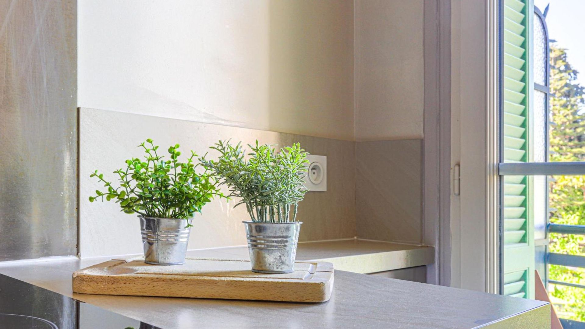 Le Victor Hugo By Interhome Nice