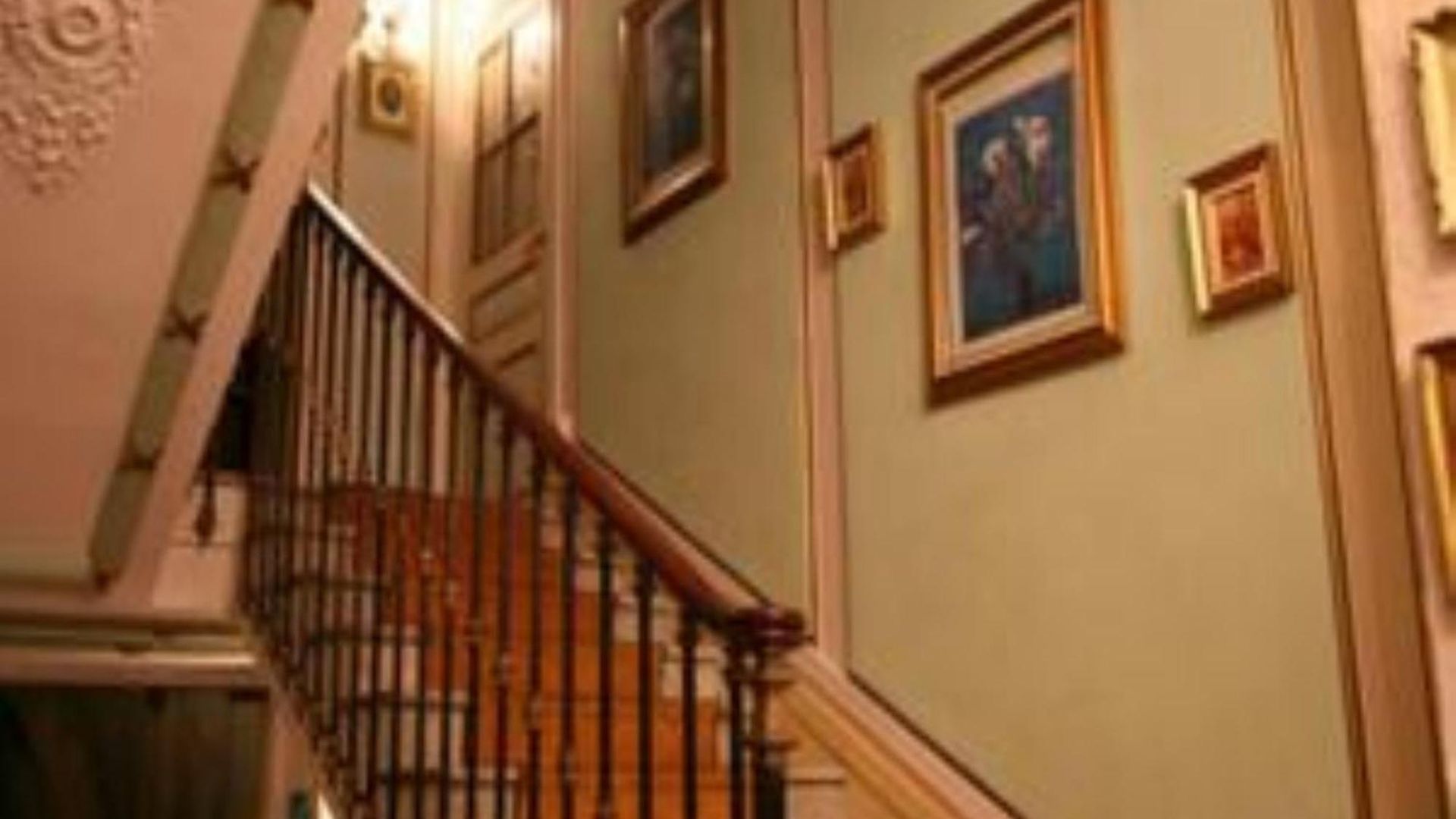 Hotel Eden