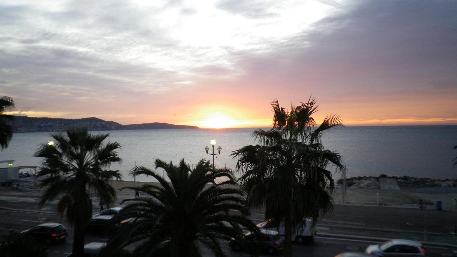 Hotel Azur 2*