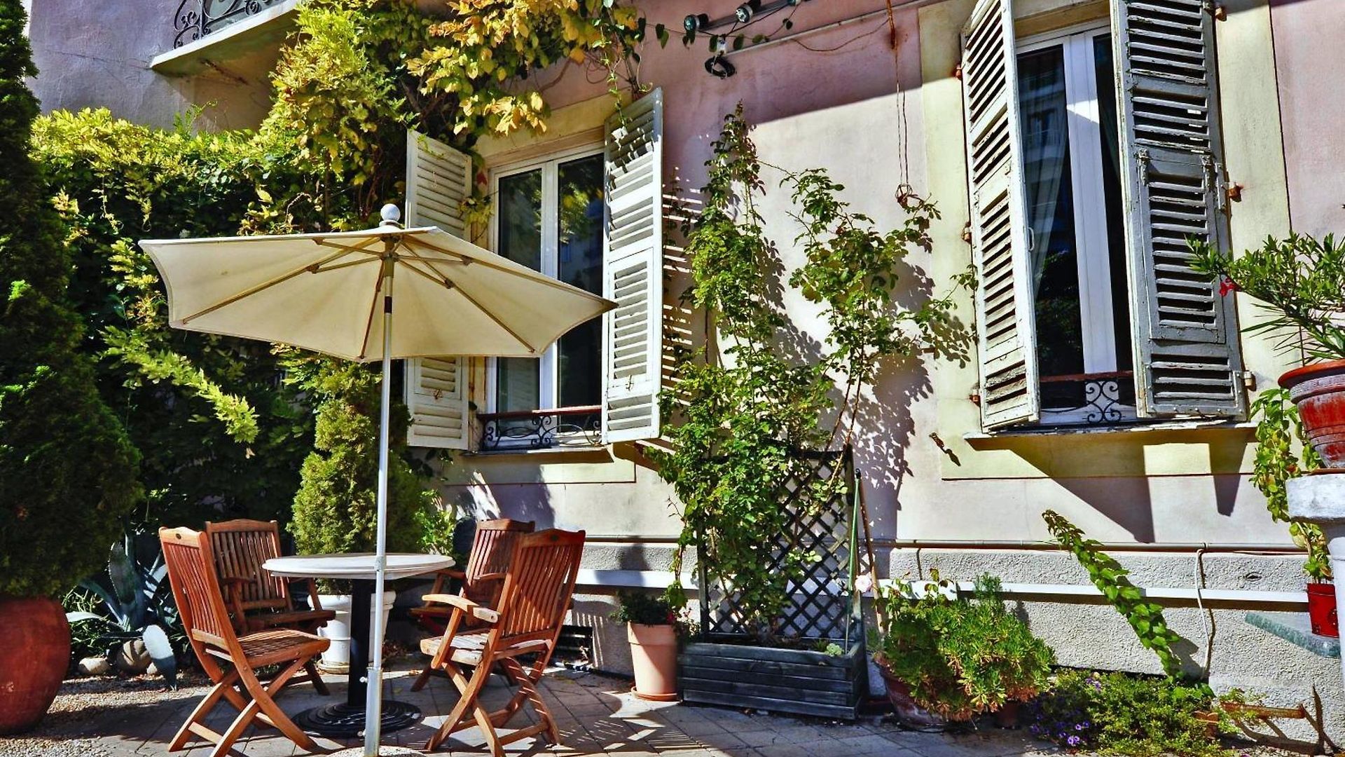 Hotel Garden 3*
