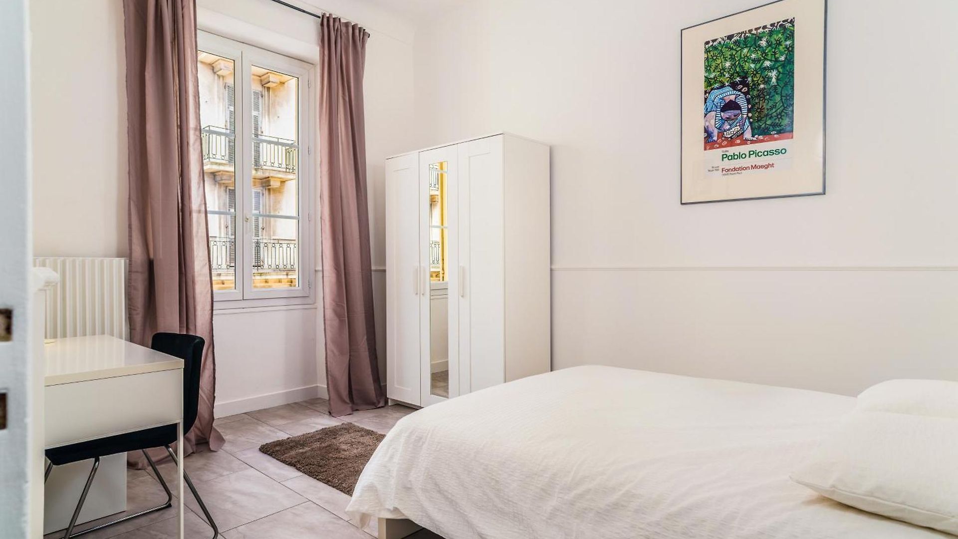 Appartement Modern 2-bedroom Center *