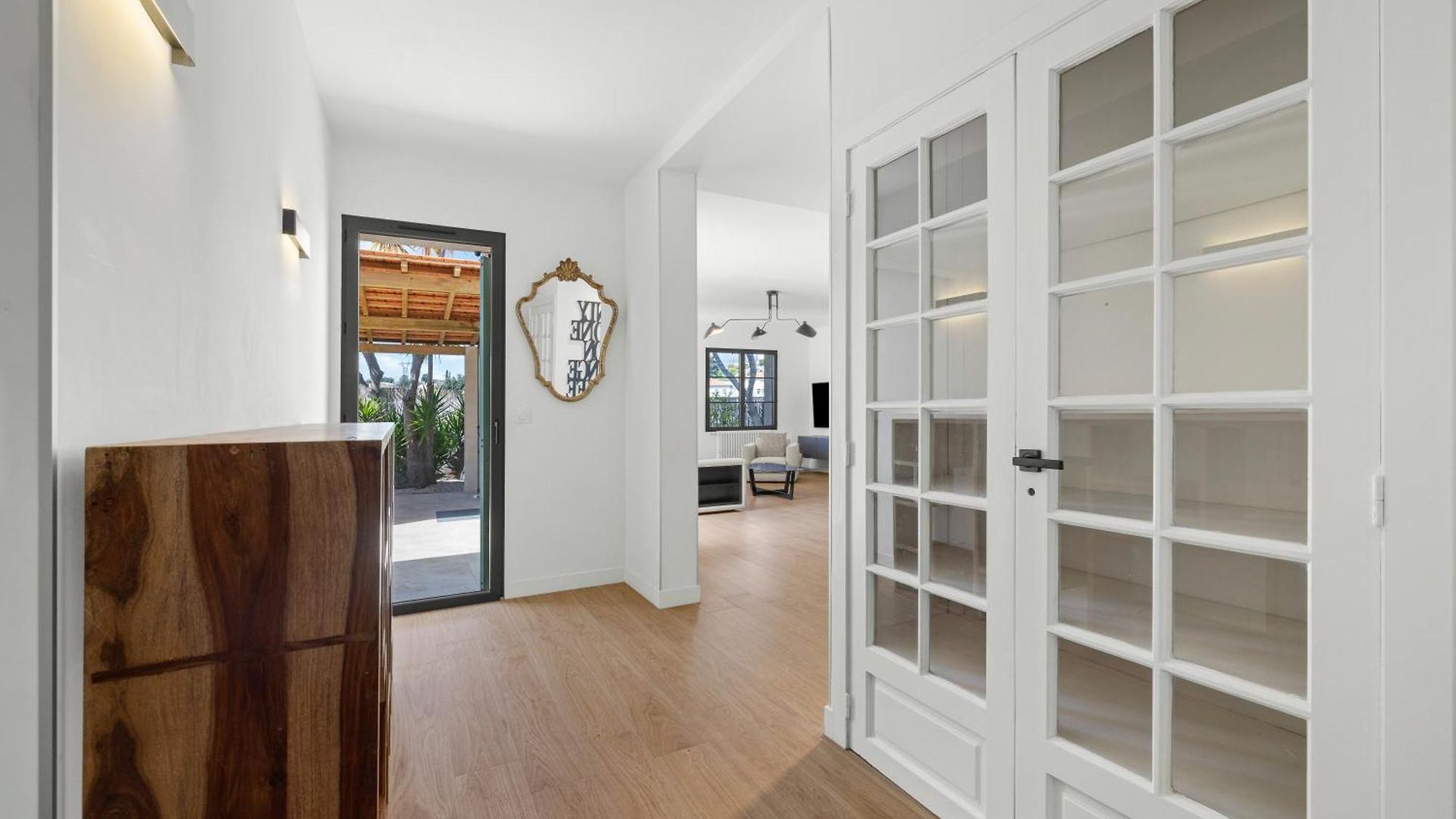 Renting - Bellet - Live A Dream Pool 3 Bedroom Garden Parking Nice