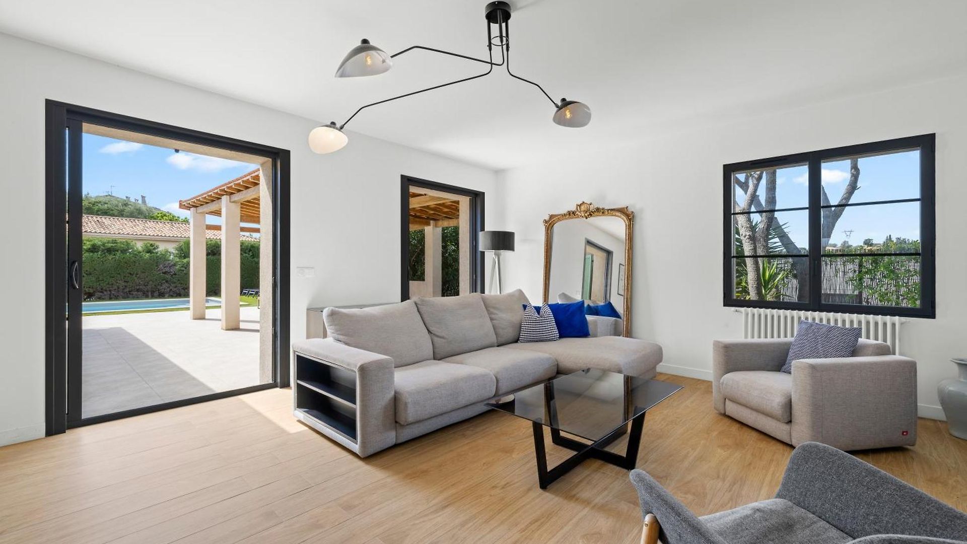 Villa Renting - Bellet - Live A Dream Pool 3 Bedroom Garden Parking