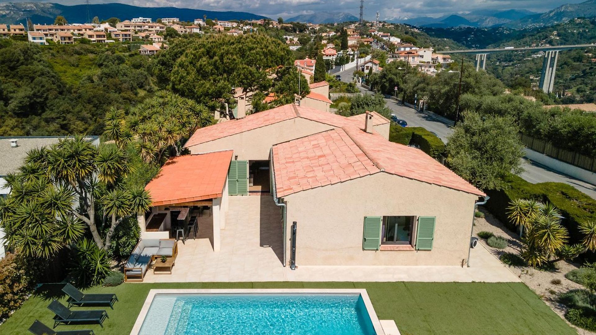 Villa Renting - Bellet - Live A Dream Pool 3 Bedroom Garden Parking Nice