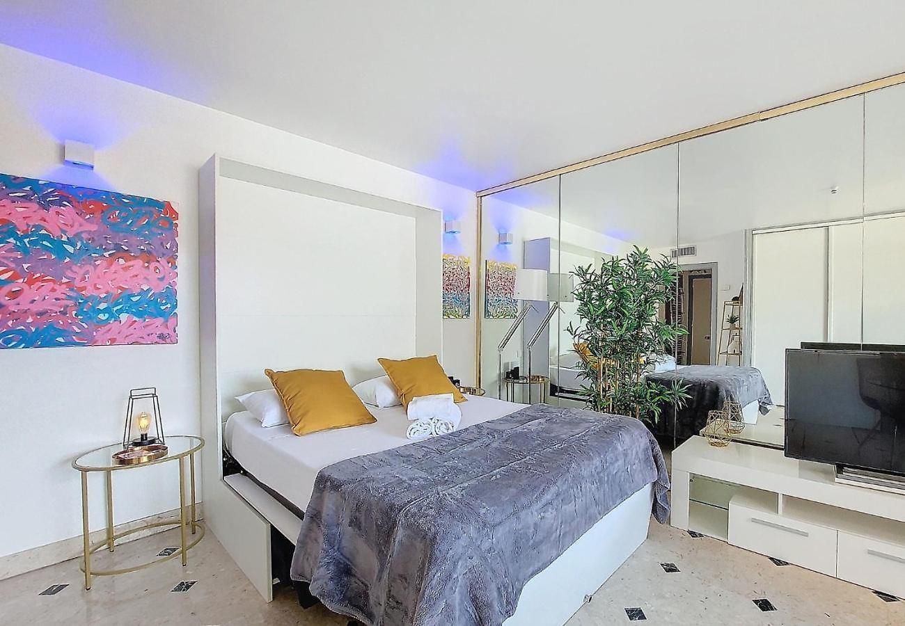 Appartement Nestor&jeeves - Pop Art - - Balcony