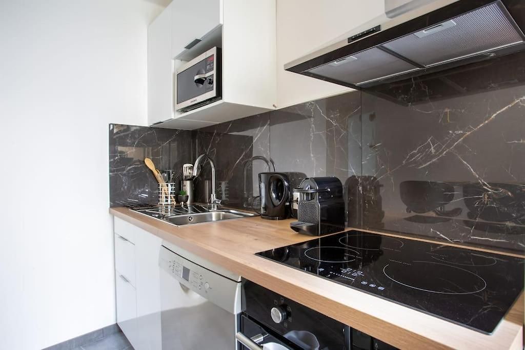 Appartement 4 Pièces 8 Personnes Proche Aéroport,tramway *