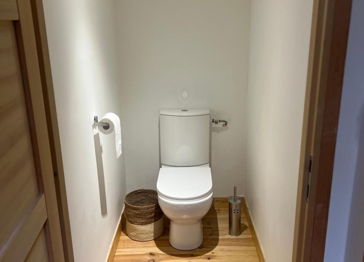 Appartement Duplex Quatre Pièces Avec Extérieur Déco Atypique - à 5 Minutes De La Nice