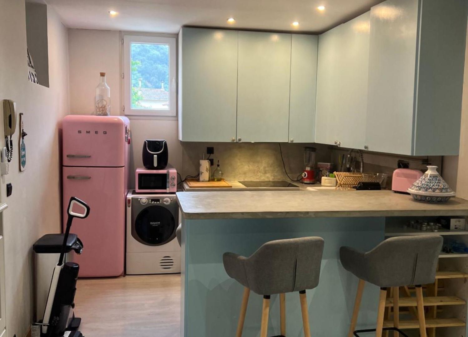 Appartement Duplex Quatre Pièces Avec Extérieur Déco Atypique - à 5 Minutes De La *