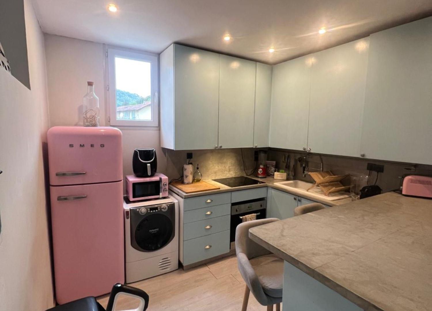 Duplex Quatre Pièces Avec Extérieur Déco Atypique - à 5 Minutes De La * Nice