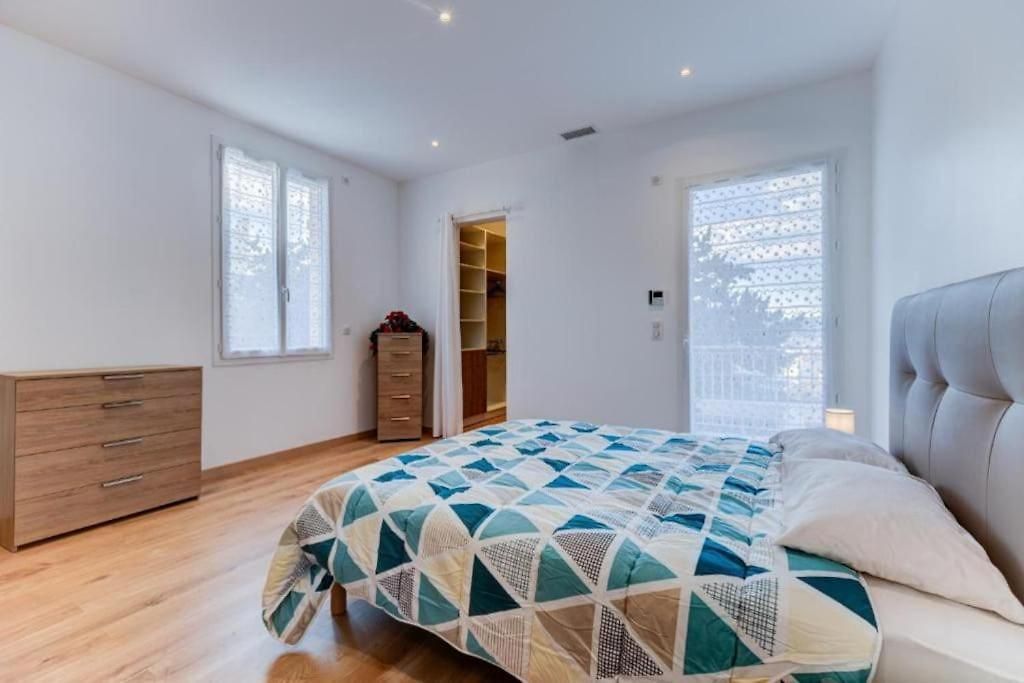 Villa Maison 6 Personnes Avec Jardin Et Parking Privé Nice