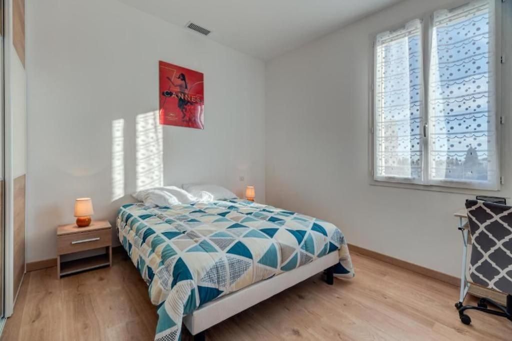 Maison 6 Personnes Avec Jardin Et Parking Privé * Nice