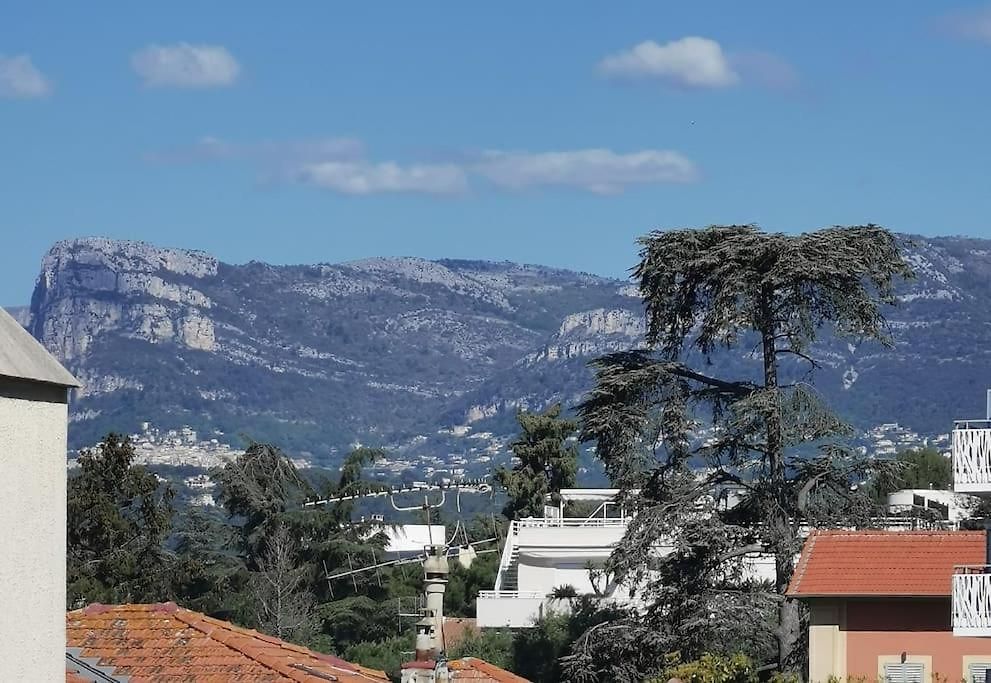 Maison 6 Personnes Avec Jardin Et Parking Privé Villa Nice