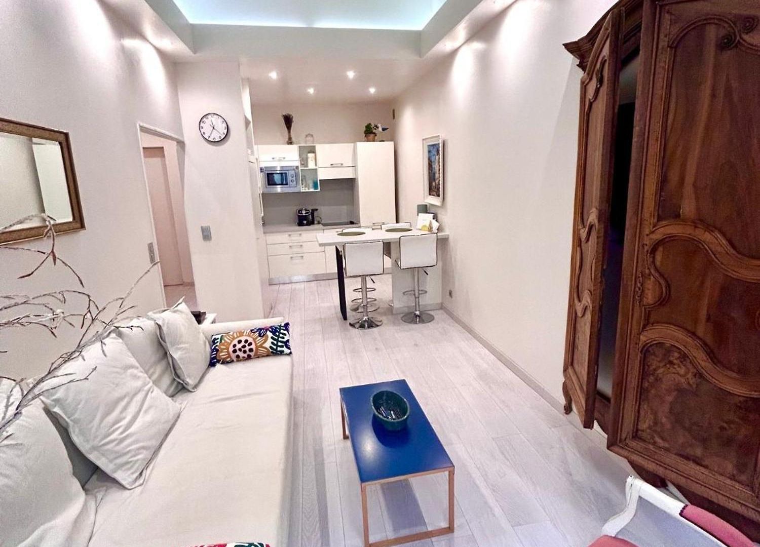 Luxury In The Heart Of Old Town Nice. Apartment Nice